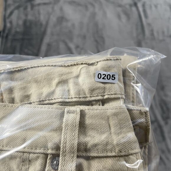 VTG Levi's 501 Jeans Mens 31x32 Beige Light Wash Straight Button Fly Classic - Picture 11 of 11